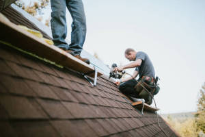 Local Roofers in Paradise Pines, CA